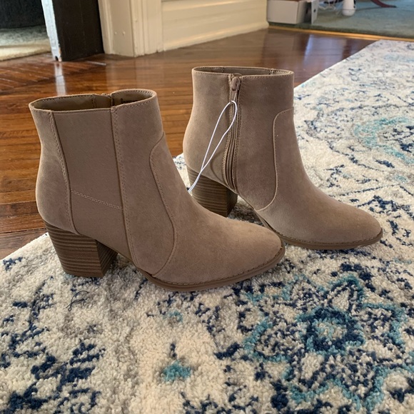 Booties - Picture 2 of 4